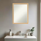 Miroir mural de salle de bain encadré en bois biseauté d'un demi-pouce