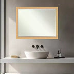 Miroir mural de salle de bain encadré en bois biseauté d'un demi-pouce